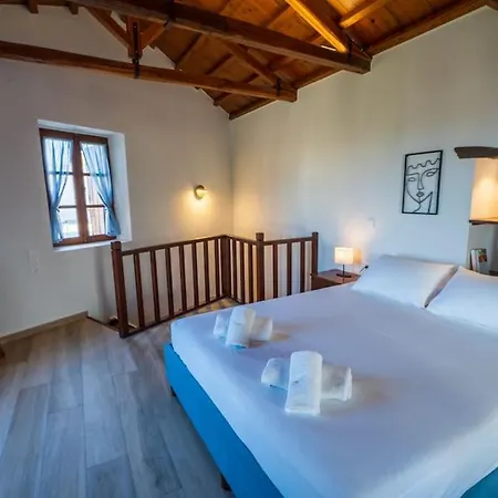 Lovelia - Live The Cretan Hospitality Nyaraló *